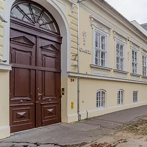 Okszi Vendeghaz Gasthof