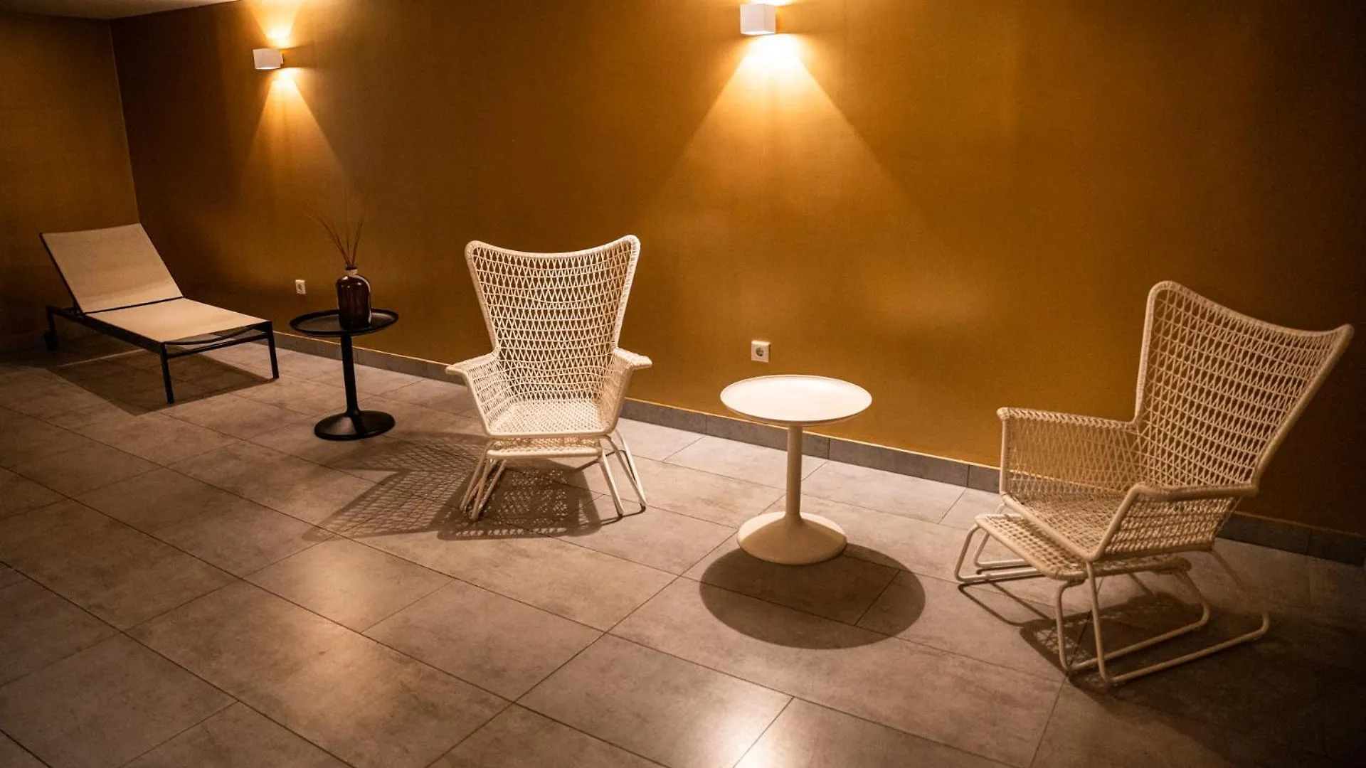 Tiszavirag Szeged Hotel